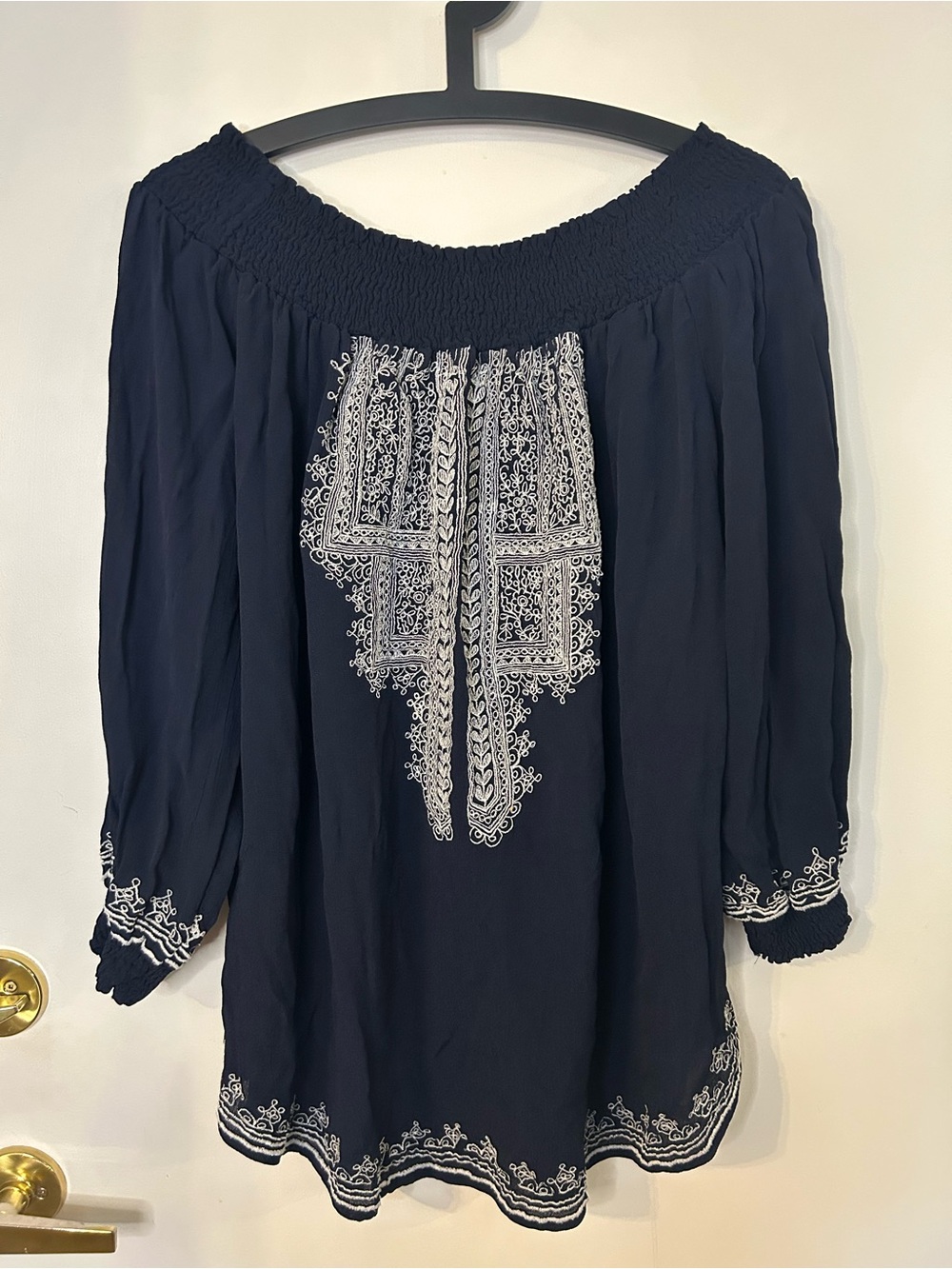 Tularosa Women’s Navy Off-Shoulder Embroidered Peasant Blouse Size S